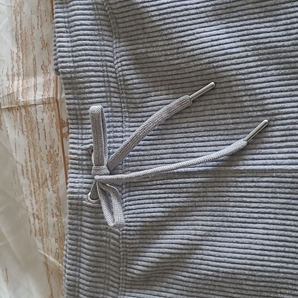 Calvin Klein Performance .. XL .. Gray .. New - Picture 5 of 5